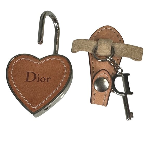 Dior Romantique Pad Lock and Key Set - Picture 3 of 8